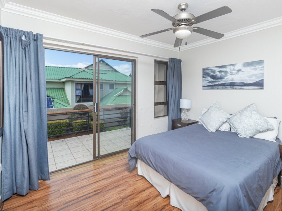 5 Bedroom Property for Sale in Caribbean Beach Club North West